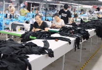 Doanh nghiệp dệt may tìm giải pháp tăng năng suất lao động Doanh nghiệp dệt may tìm giải pháp tăng năng suất lao động